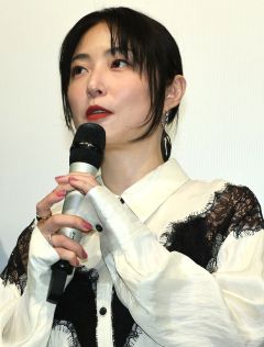 MIRRORLIAR FILMS Season8-MEGUMI.JPG