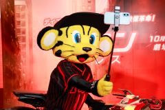 TRON-10.8-240-2.JPG