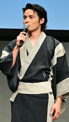 kowlongr-0814_mizukami.jpg
